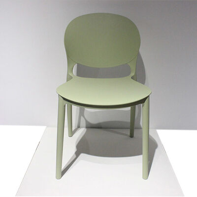 Καλή τιμή Εύκολη στο καθάρισμα μοντέρνα πλαστική καρέκλα με μοντέρνο σχεδιασμό, ιδανική για βιβλιοθήκες, αίθουσες ανάγνωσης και χώρους μελέτης σε απευθείας σύνδεση